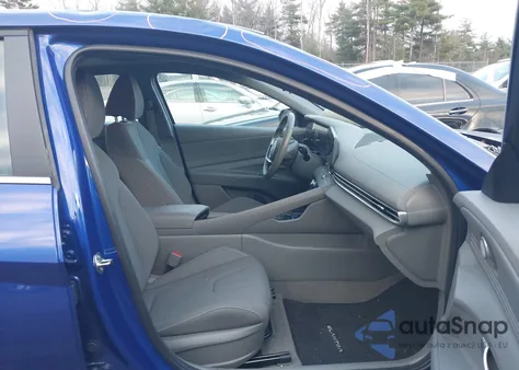 2024 Hyundai Elantra Sel from USA, damaged, VIN KMHLS4DG5RU810344